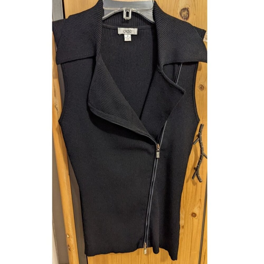 Cache Vintage Black 2 Way Diagonal Zip, Rhinestone Zip Pulls, Rib Knit Top sz M